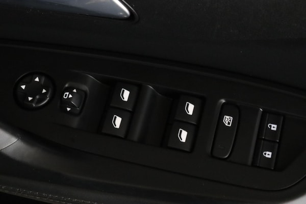 Used Peugeot 308 SW 2022 for sale - 76042083: Photo 16