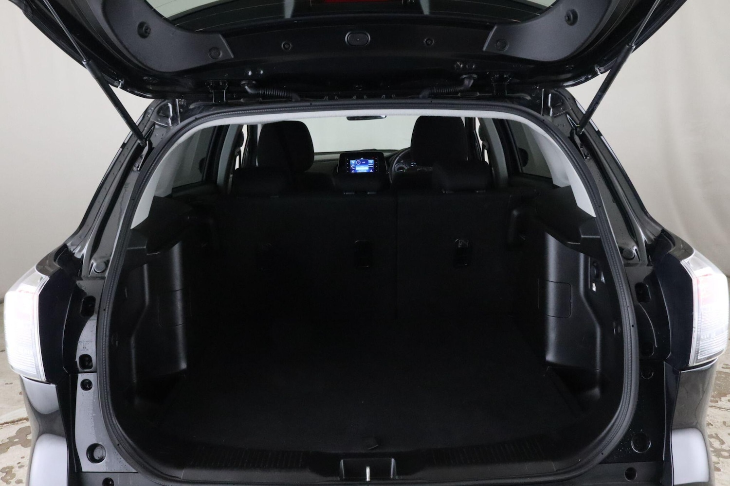 Used Suzuki SX4 S-Cross 2023 for sale - 76619779: Photo 13