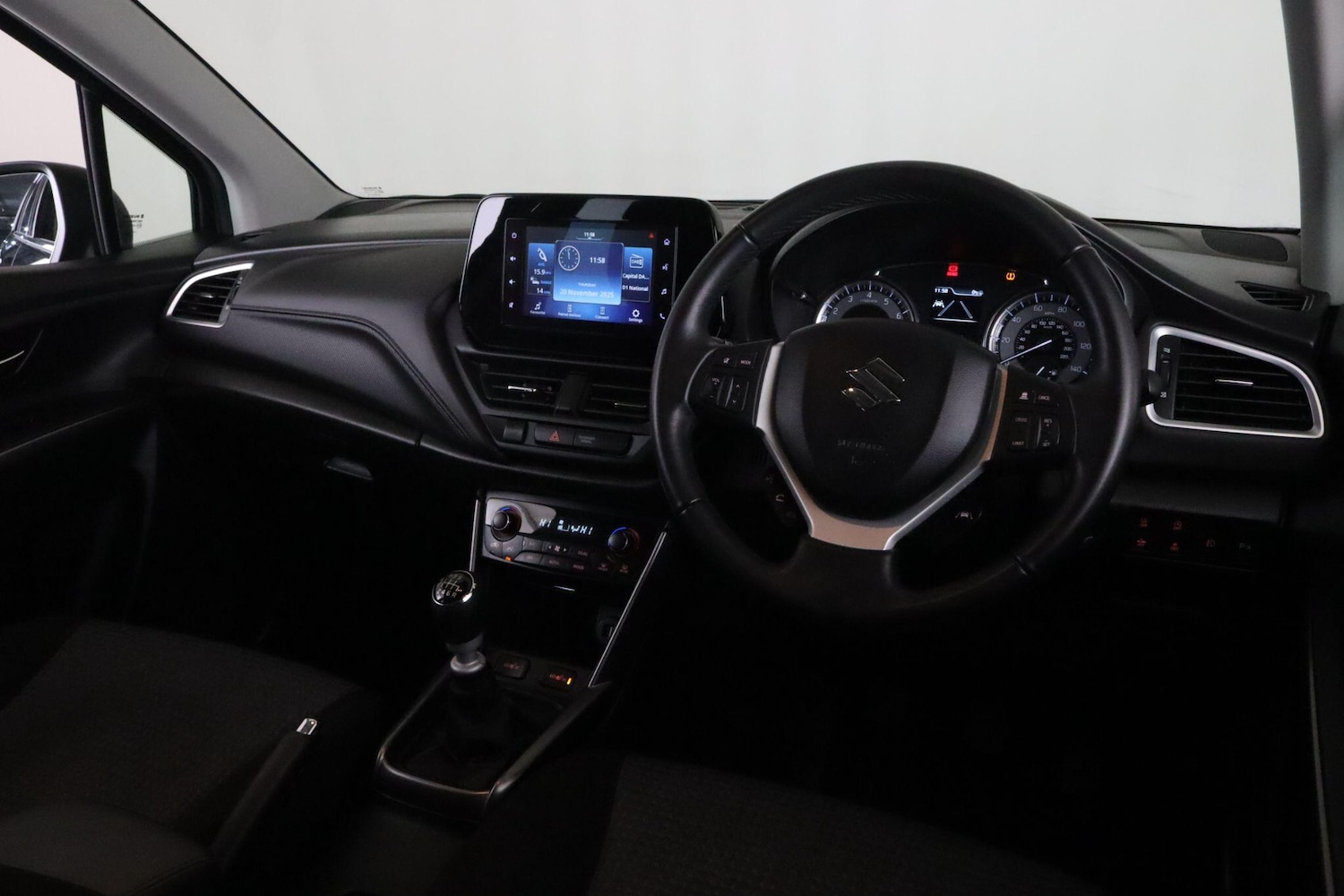 Used Suzuki SX4 S-Cross 2023 for sale - 76619779: Photo 15