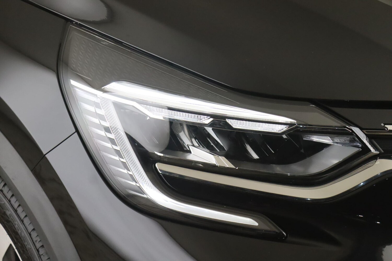 Used Renault Captur 2022 for sale - 76886730: Photo 10