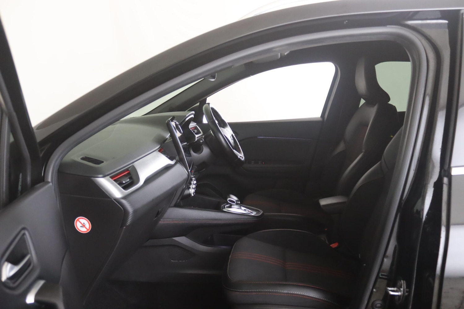 Used Renault Captur 2022 for sale - 76886730: Photo 12