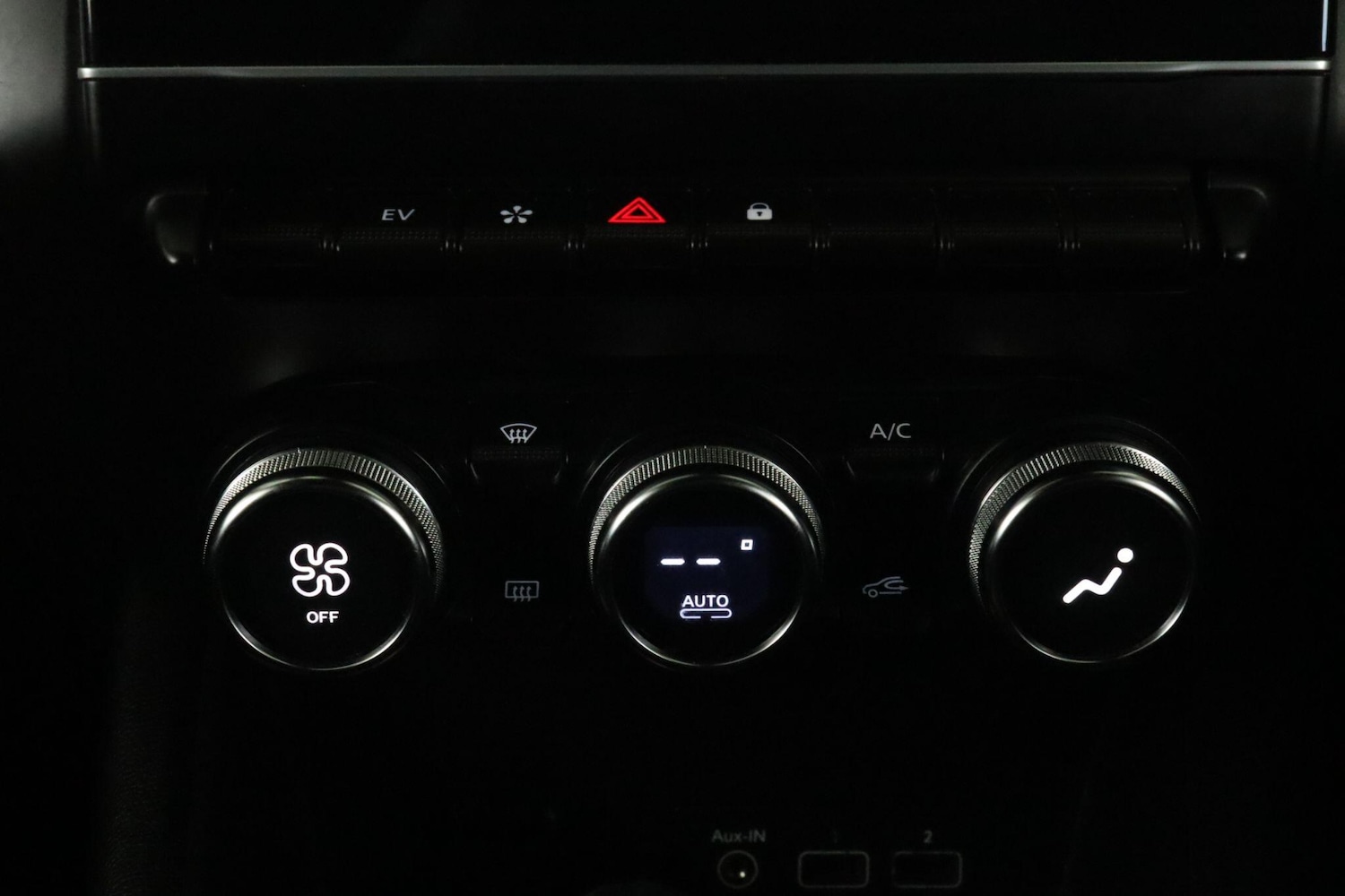 Used Renault Captur 2022 for sale - 76886730: Photo 25