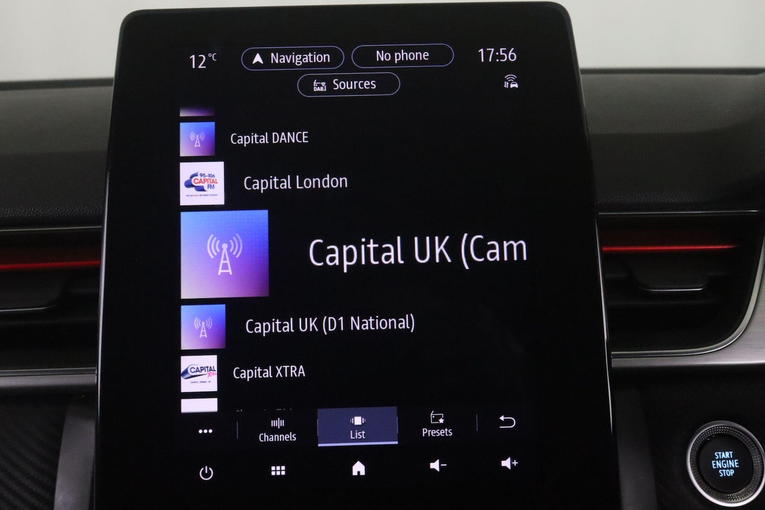 Used Renault Captur 2022 for sale - 76886730: Photo 29