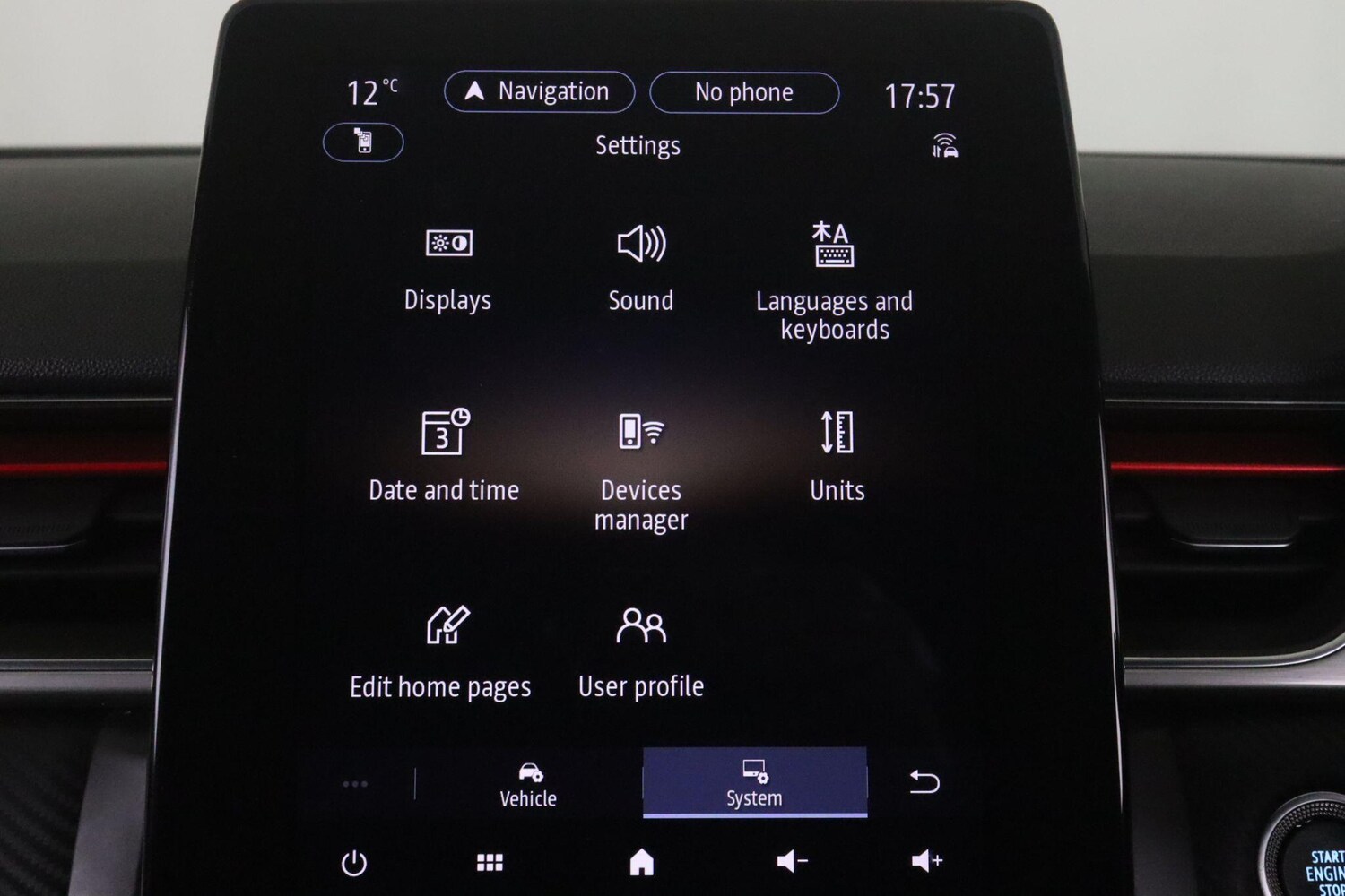 Used Renault Captur 2022 for sale - 76886730: Photo 42