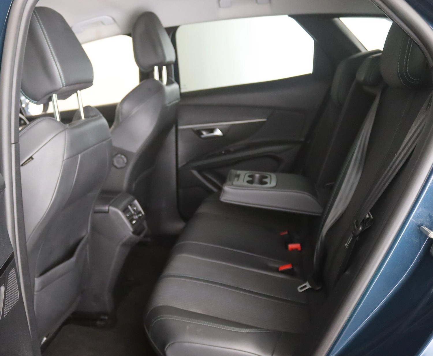 Used Peugeot 3008 2021 for sale - 77074216: Photo 12