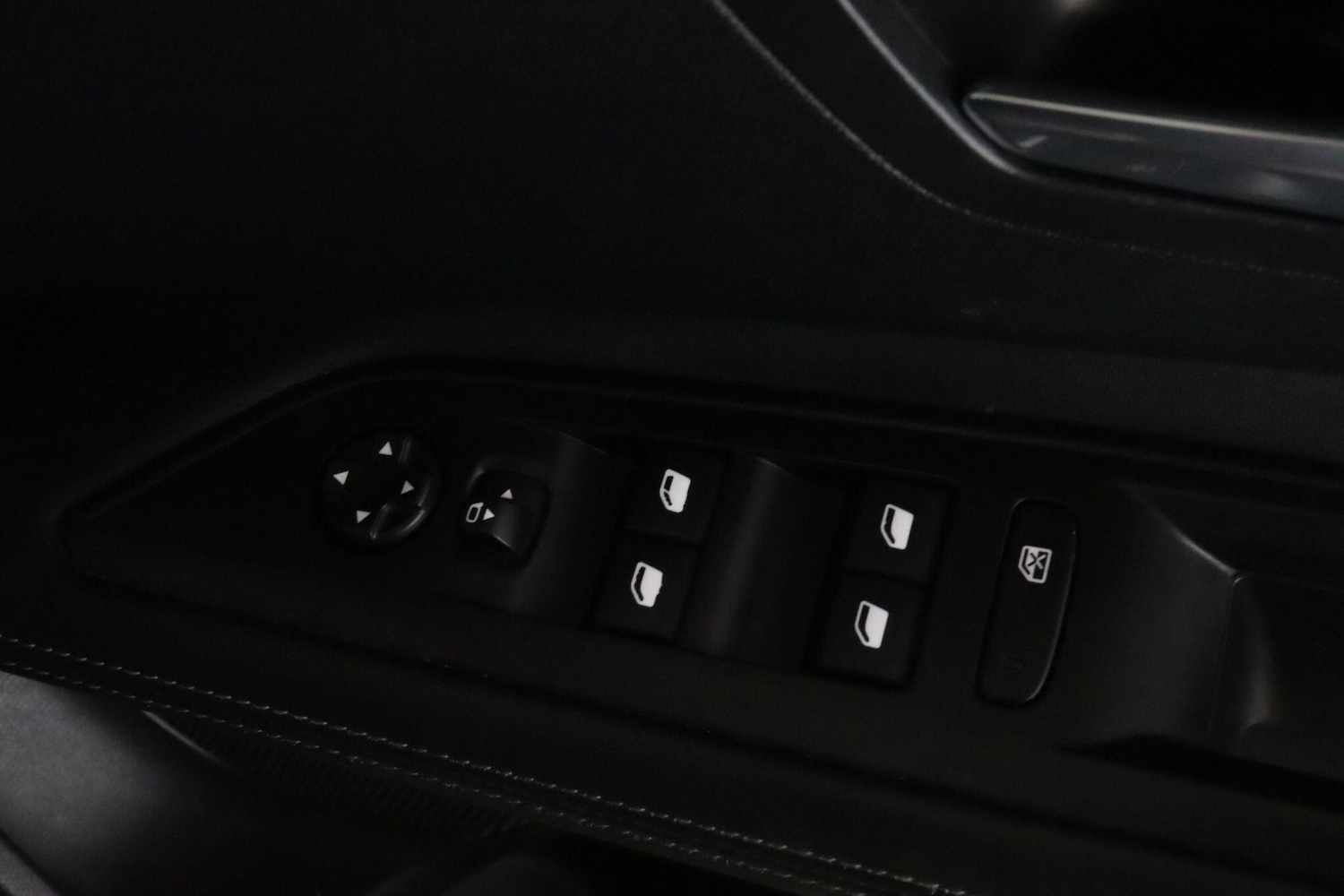 Used Peugeot 3008 2021 for sale - 77074216: Photo 17