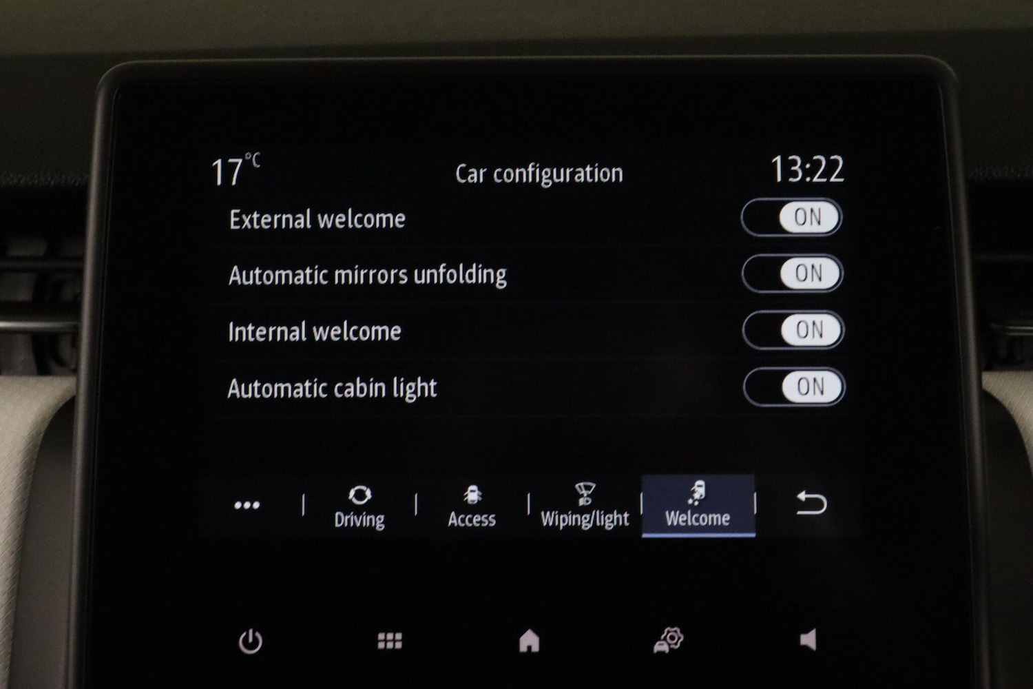 Used Renault Clio 2021 for sale - 76123106: Photo 35