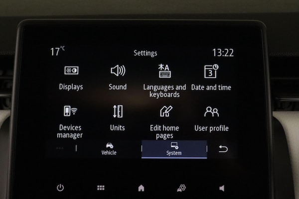 Used Renault Clio 2021 for sale - 76123106: Photo 35