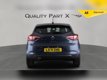 Used Renault Clio 2021 for sale - 76123106: Photo 4