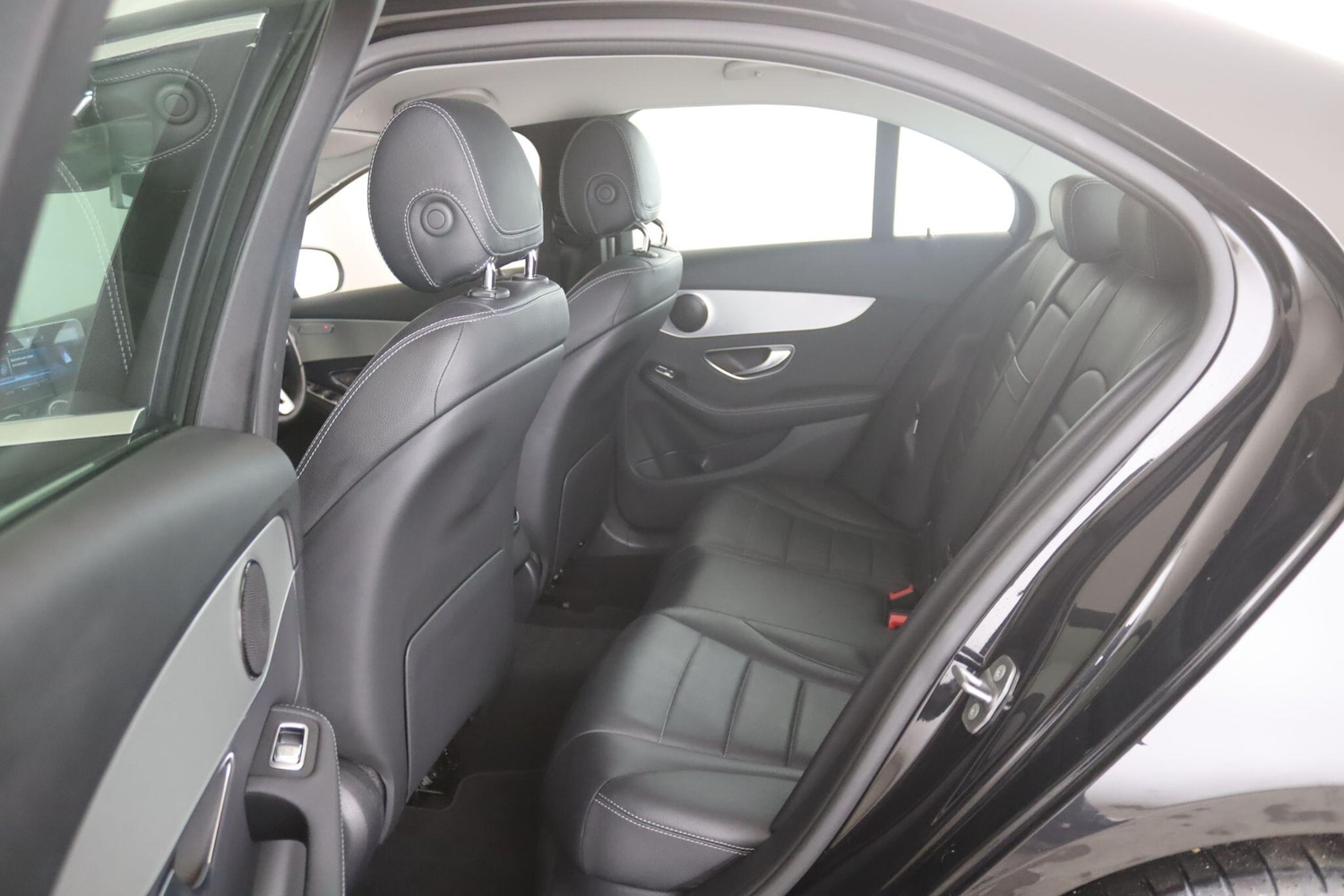 Used Mercedes-Benz C Class 2020 for sale - 77081926: Photo 10