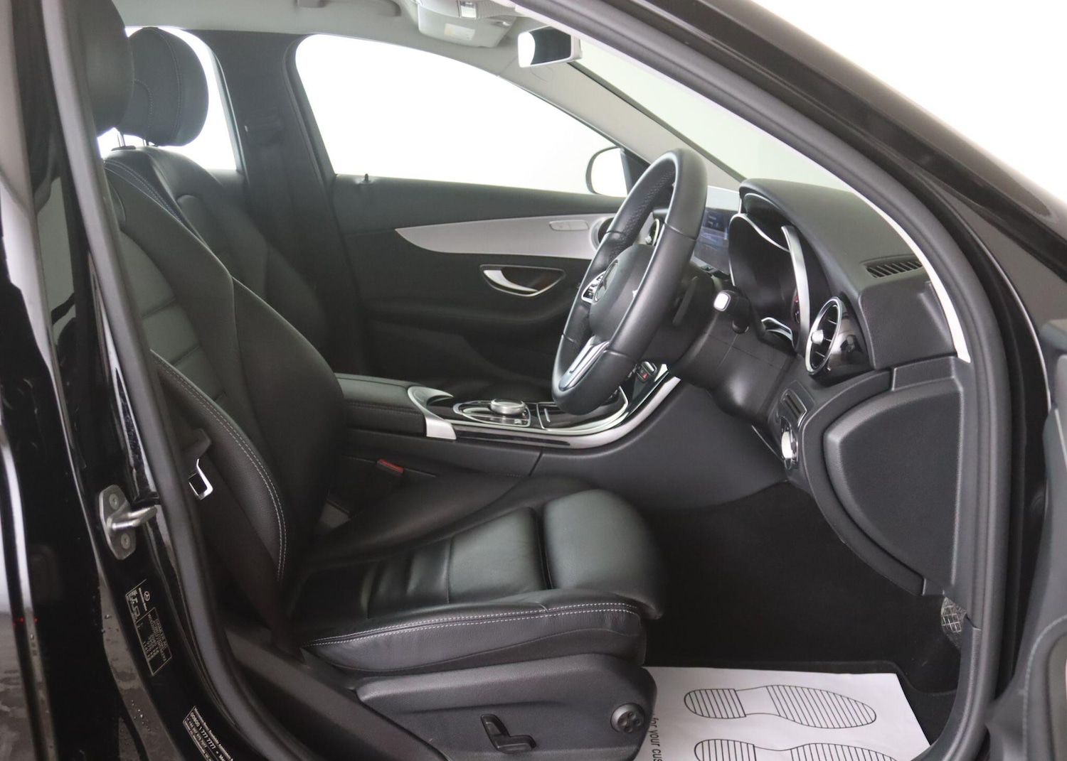 Used Mercedes-Benz C Class 2020 for sale - 77081926: Photo 14