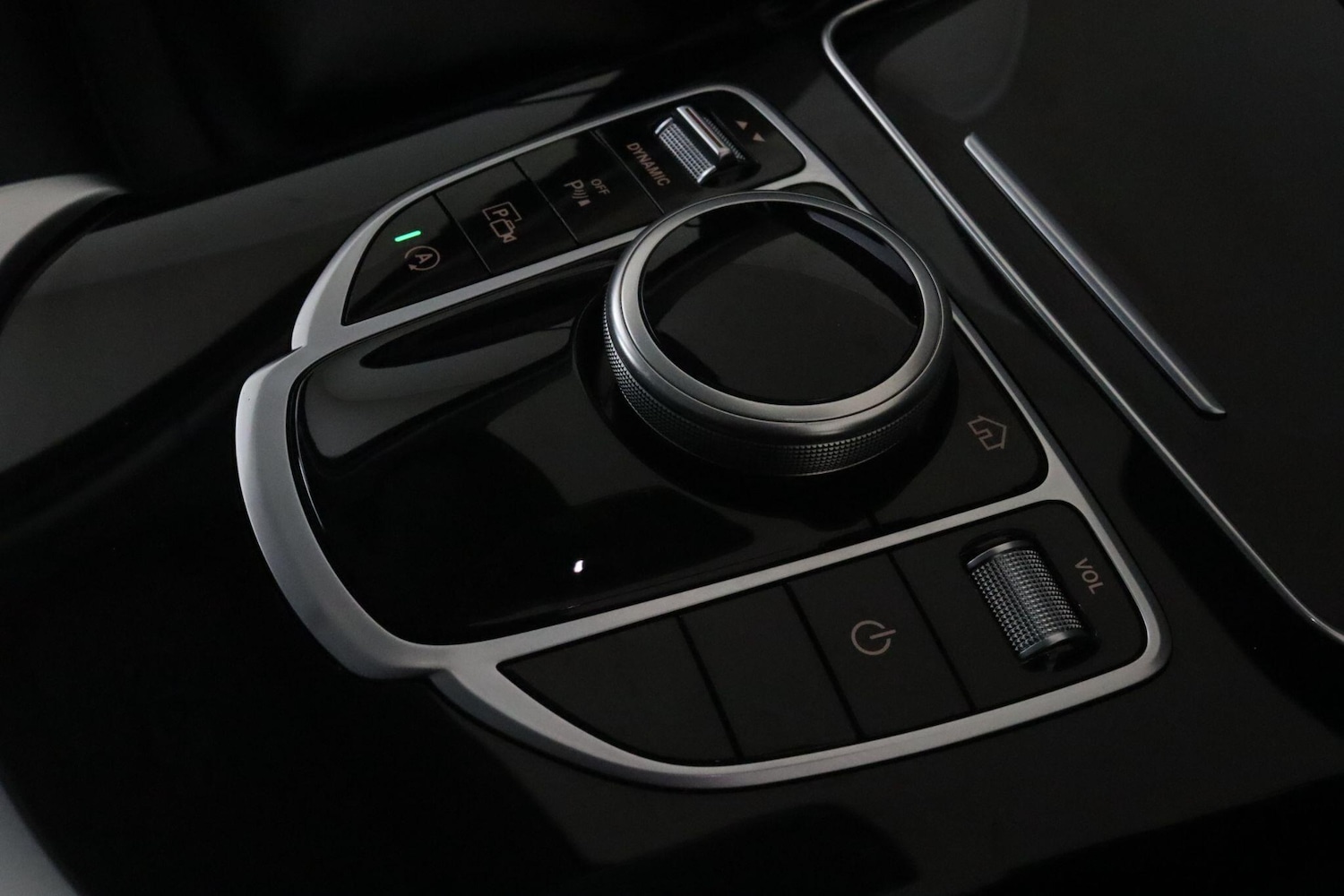 Used Mercedes-Benz C Class 2020 for sale - 77081926: Photo 22