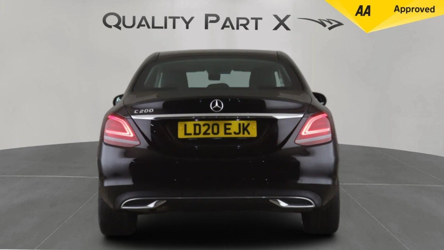 Used Mercedes-Benz C Class 2020 for sale - 77081926: Photo 4