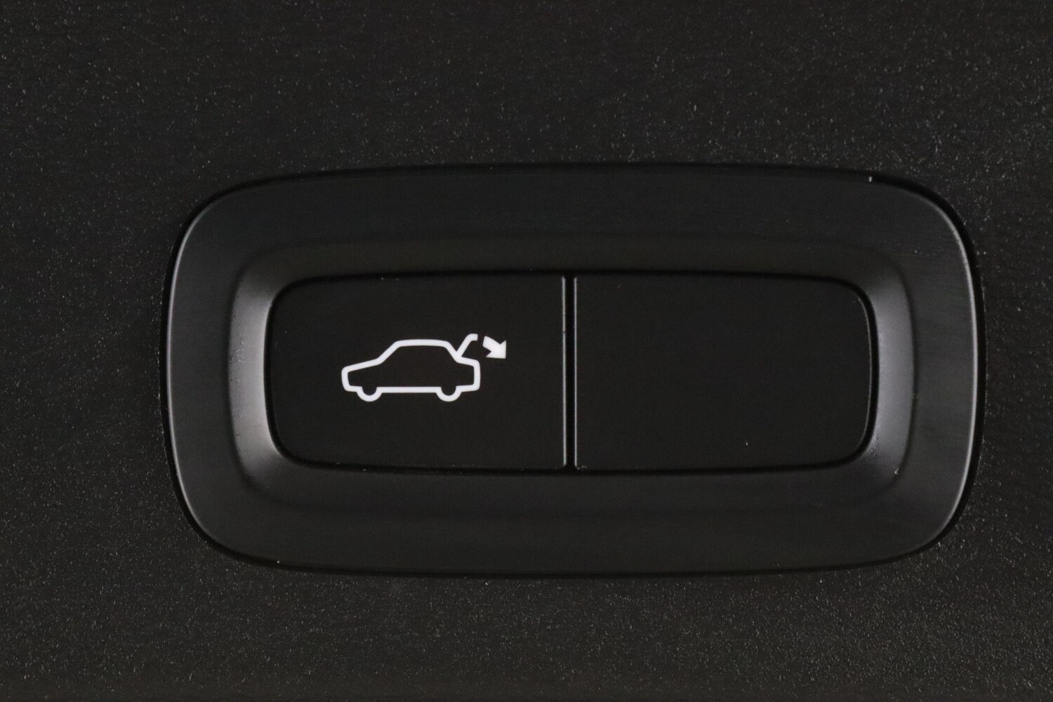 Used Volvo XC40 2020 for sale - 77190922: Photo 15