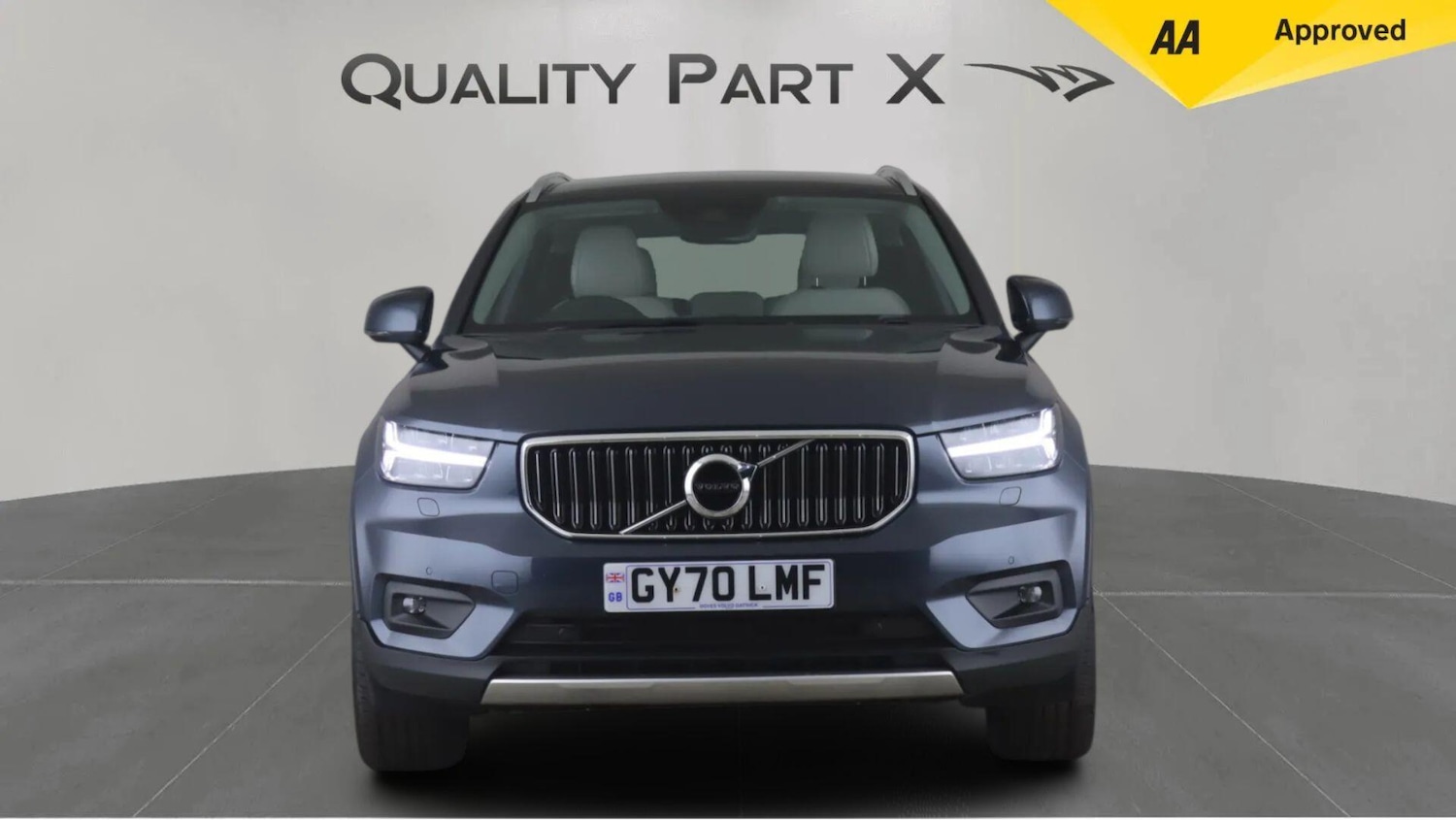 Used Volvo XC40 2020 for sale - 77190922: Photo 2