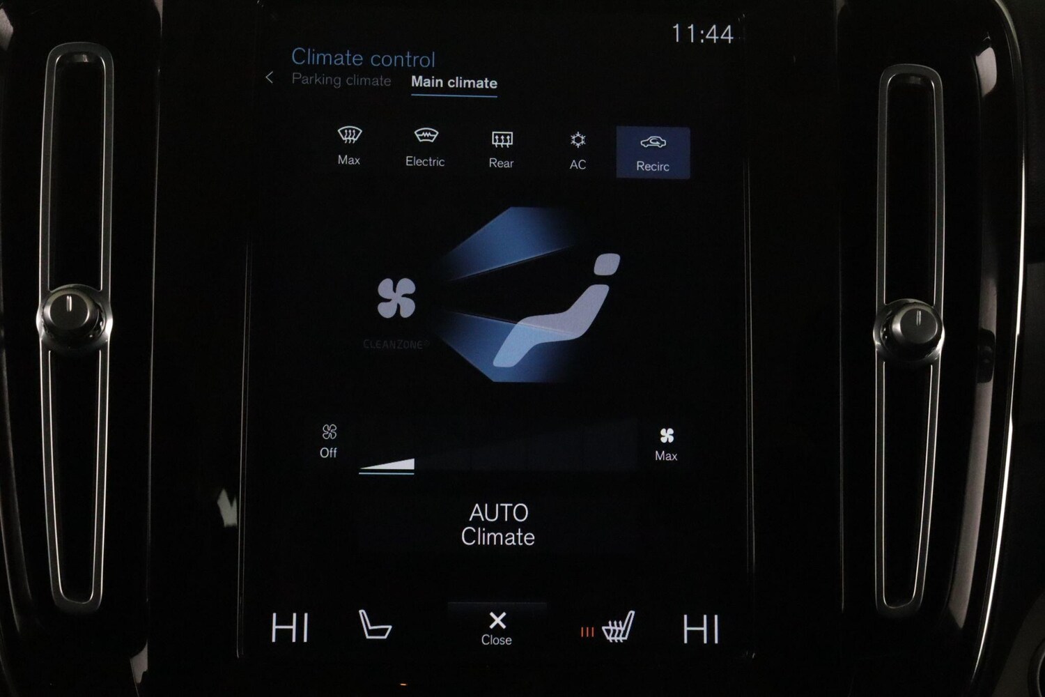 Used Volvo XC40 2020 for sale - 77190922: Photo 35