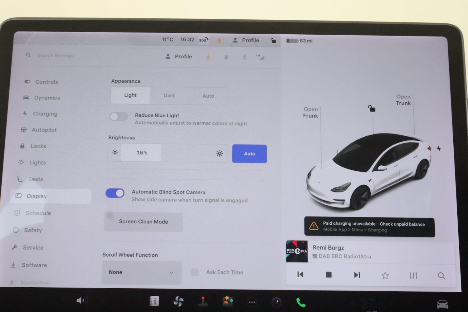Used Tesla Model 3 2021 for sale - 76899541: Photo 30