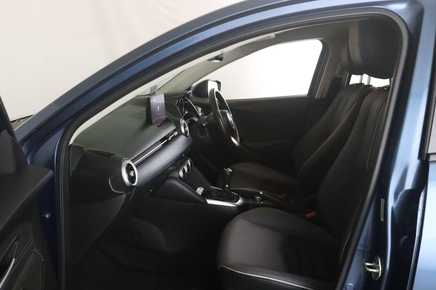 Used Mazda Mazda2 2022 for sale - 77254002: Photo 11