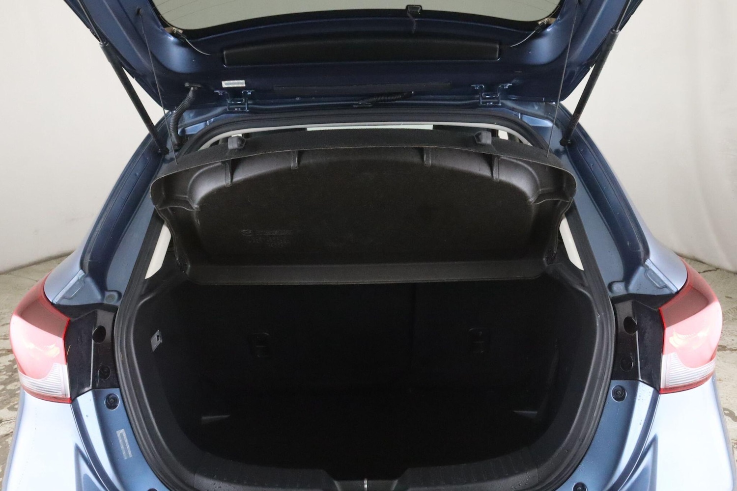 Used Mazda Mazda2 2022 for sale - 77254002: Photo 13