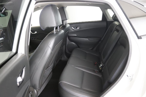 Used Hyundai KONA 2023 for sale - 73905998: Photo 12