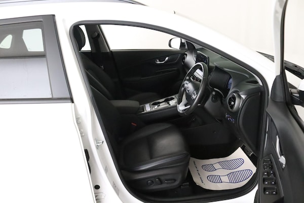 Used Hyundai KONA 2023 for sale - 73905998: Photo 16