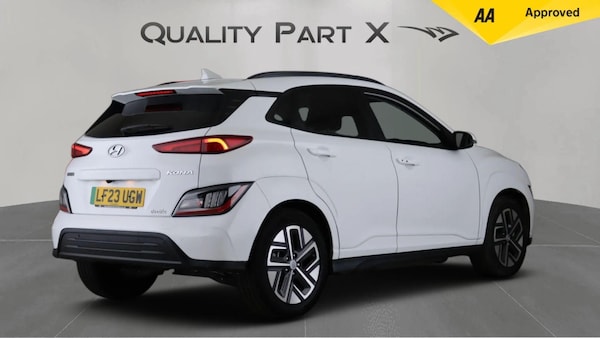 Used Hyundai KONA 2023 for sale - 73905998: Photo 7