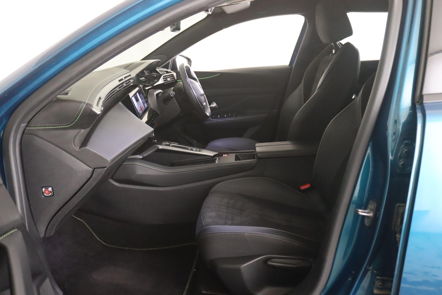 Used Peugeot 408 2024 for sale - 78115379: Photo 11