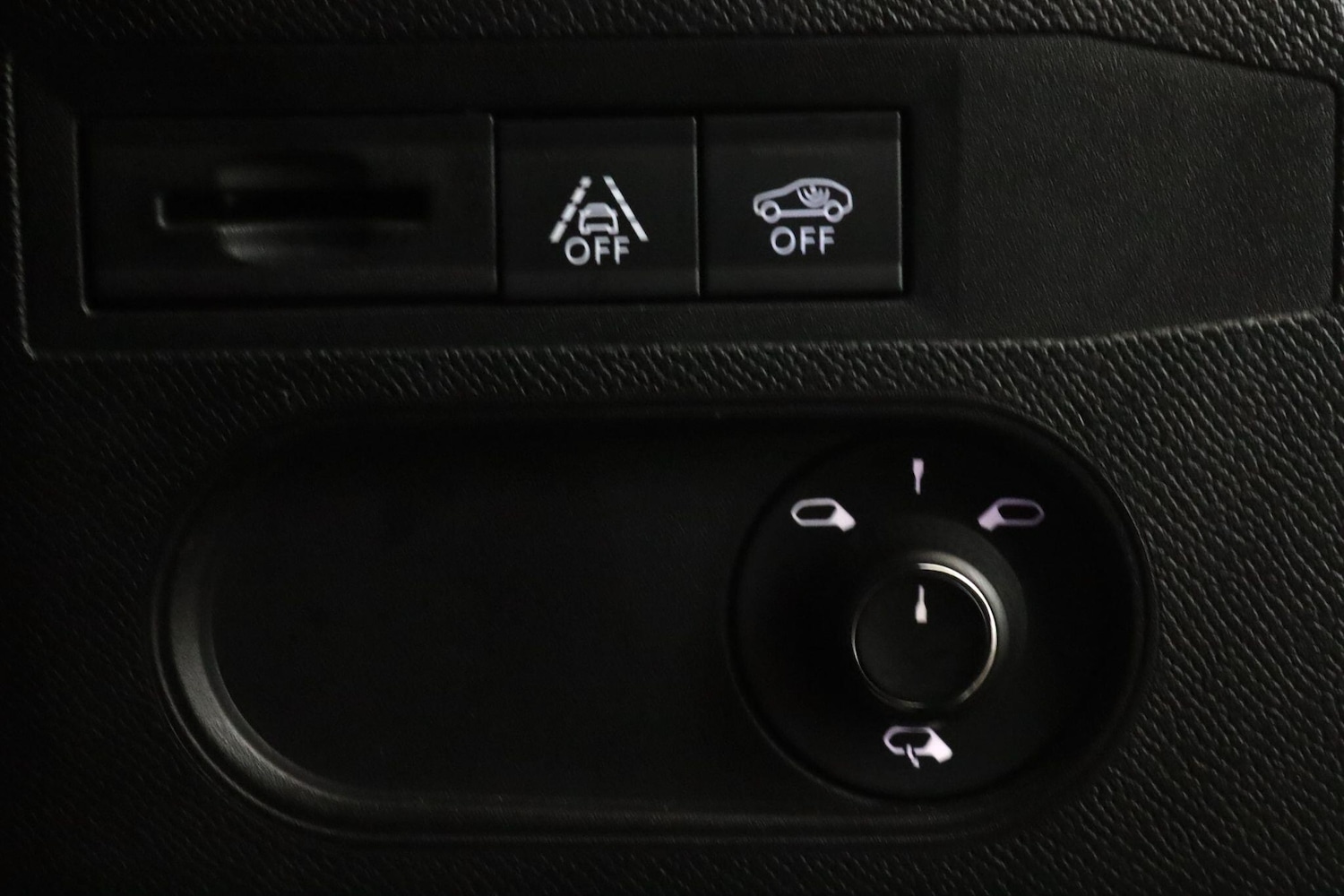 Used DS Automobiles DS 3 Crossback 2023 for sale - 78034277: Photo 15