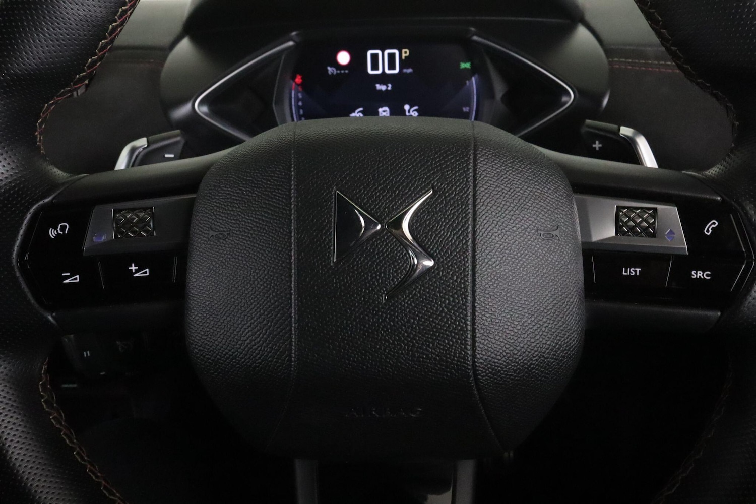 Used DS Automobiles DS 3 Crossback 2023 for sale - 78034277: Photo 16