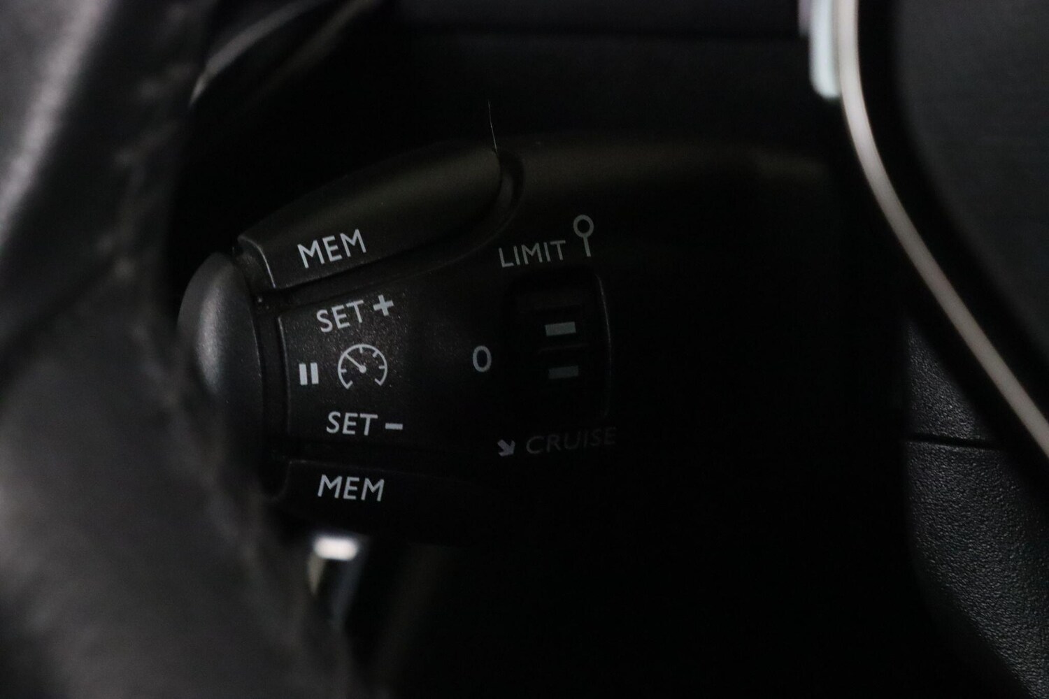 Used Peugeot 208 2022 for sale - 76572663: Photo 16