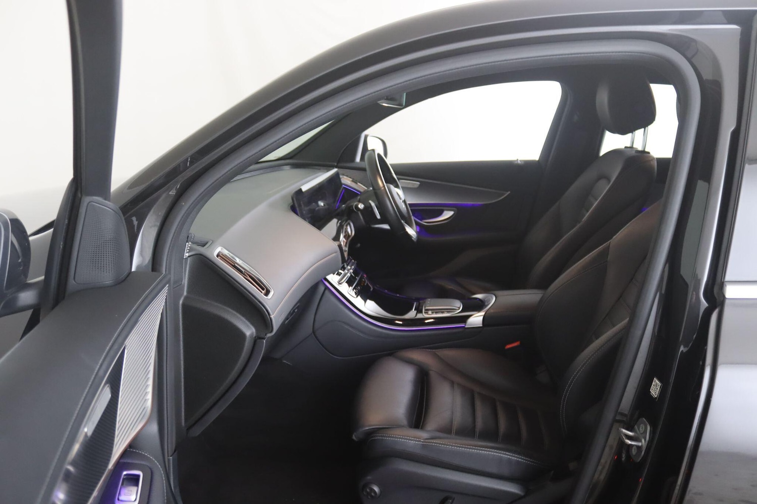 Used Mercedes-Benz EQC 2020 for sale - 76942347: Photo 13