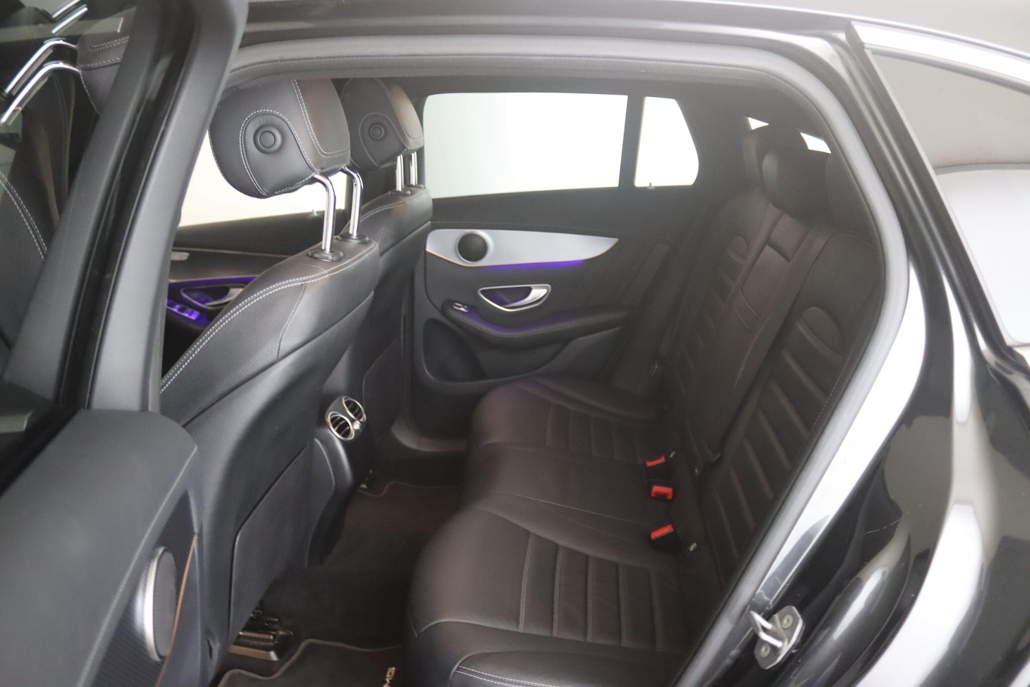 Used Mercedes-Benz EQC 2020 for sale - 76942347: Photo 14