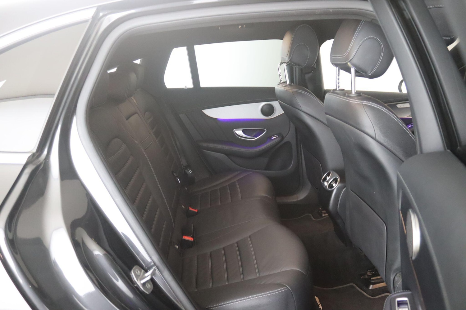 Used Mercedes-Benz EQC 2020 for sale - 76942347: Photo 17