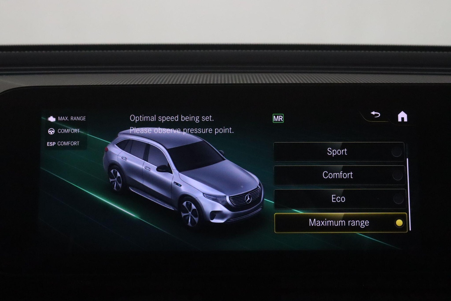 Used Mercedes-Benz EQC 2020 for sale - 76942347: Photo 45