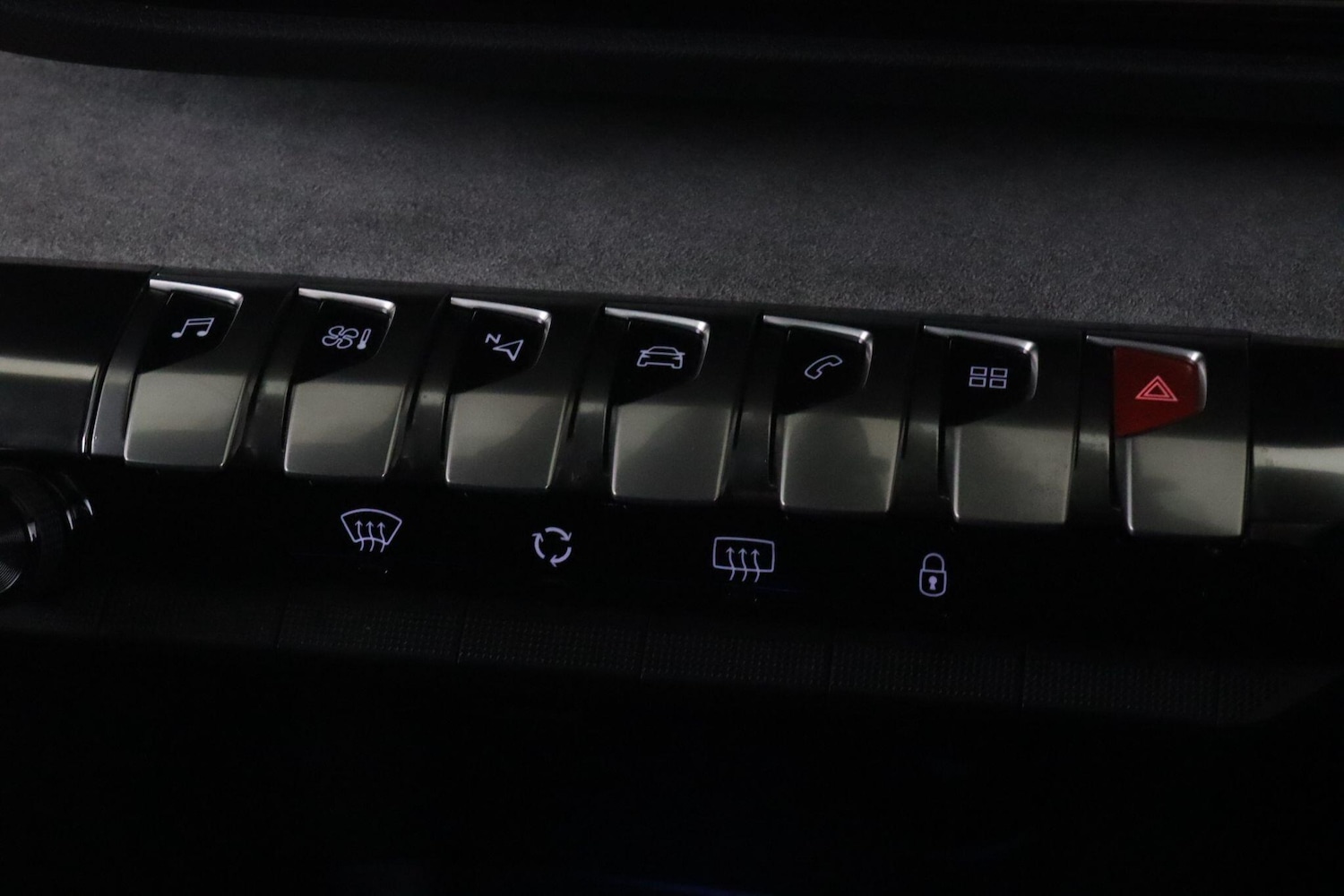 Used Peugeot 5008 2022 for sale - 76899560: Photo 22