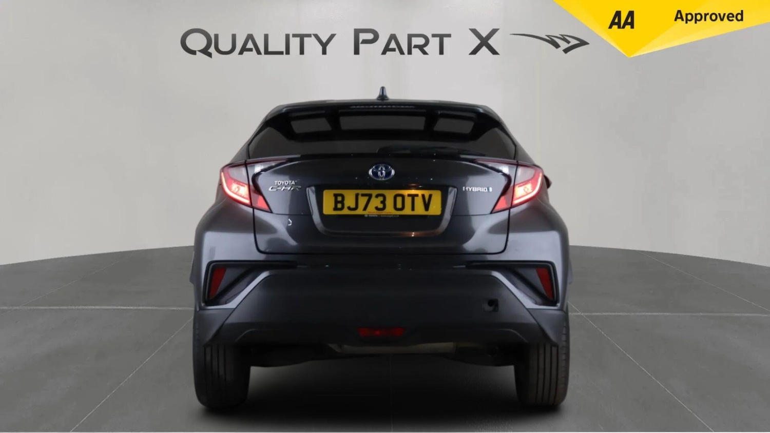 Used Toyota C-HR 2023 for sale - 76083848: Photo 5