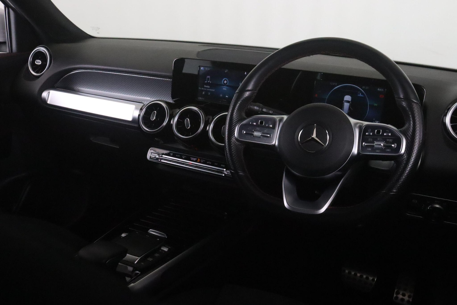 Used Mercedes-Benz GLB 2021 for sale - 77549814: Photo 16