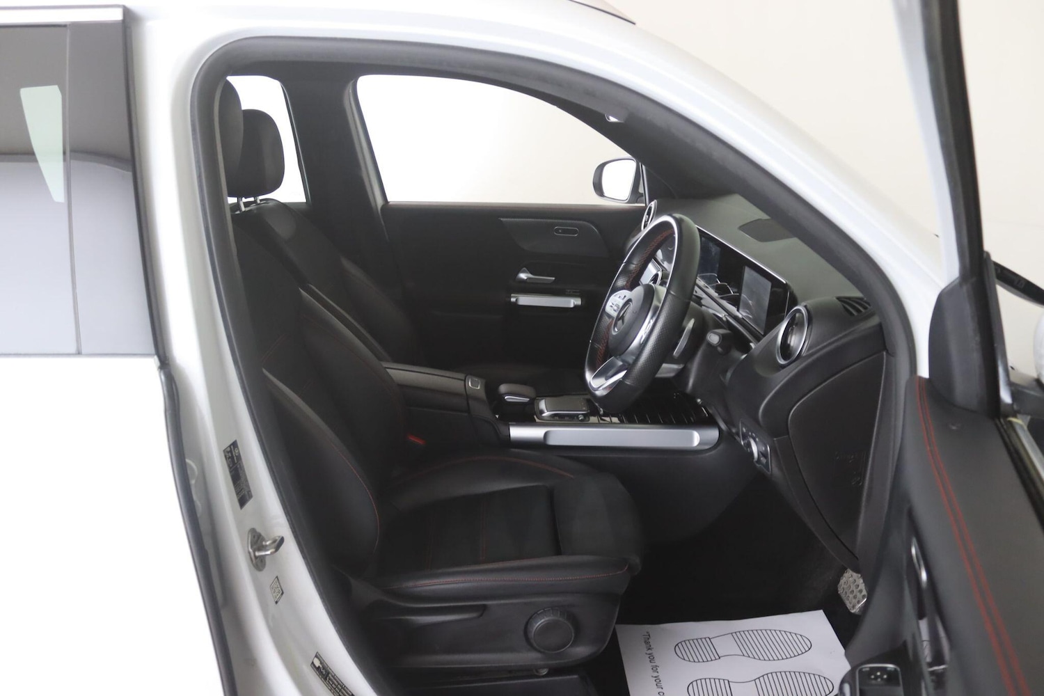 Used Mercedes-Benz GLB 2021 for sale - 77549814: Photo 17