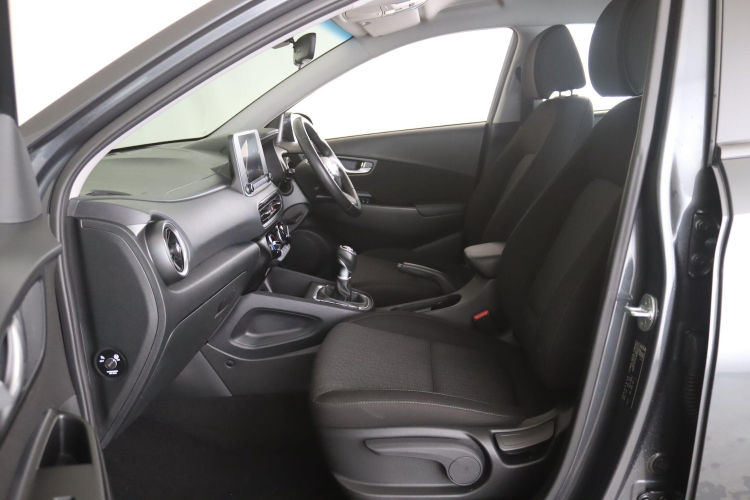 Used Hyundai KONA 2021 for sale - 77143945: Photo 11