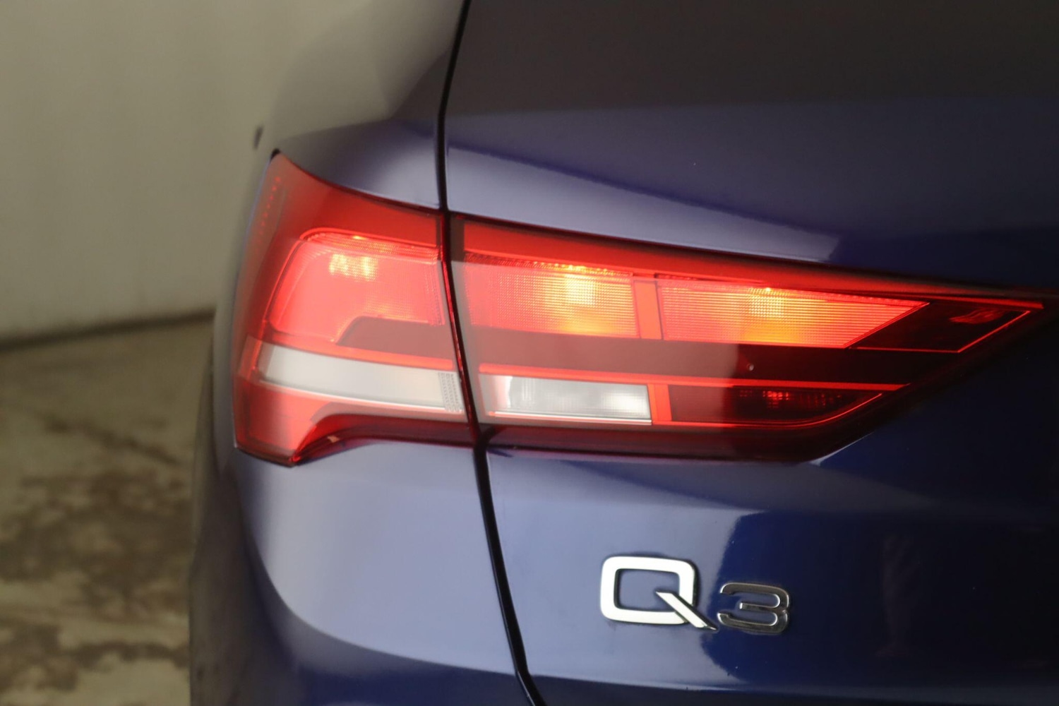 Used Audi Q3 2021 for sale - 76572537: Photo 11