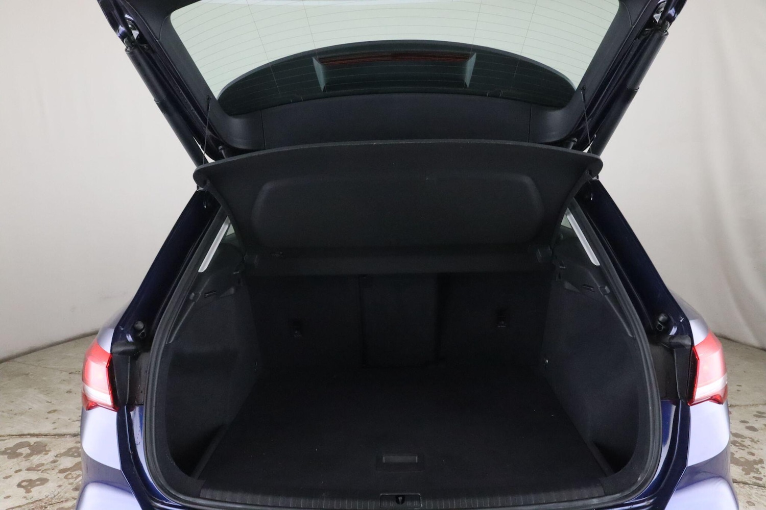 Used Audi Q3 2021 for sale - 76572537: Photo 14