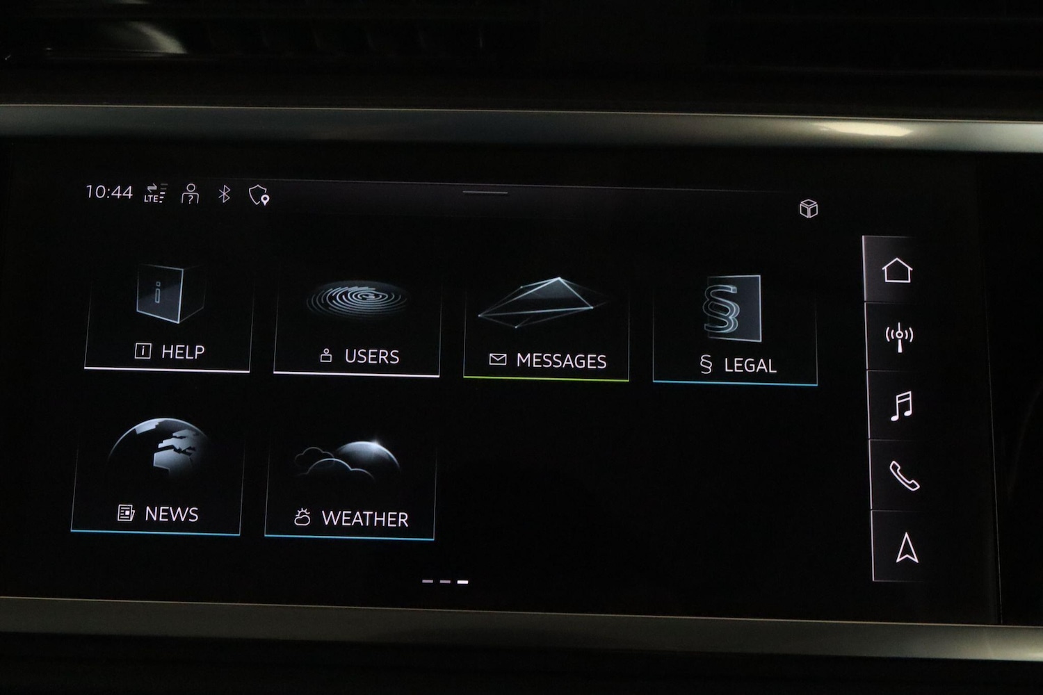 Used Audi Q3 2021 for sale - 76572537: Photo 29