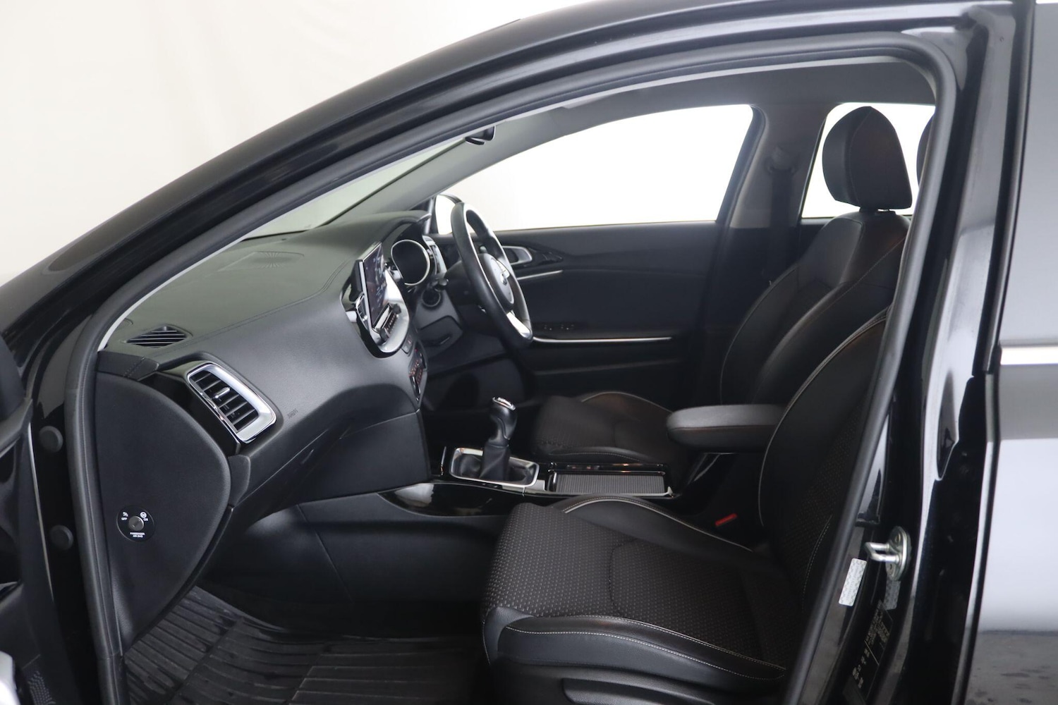 Used Kia XCeed 2020 for sale - 76657069: Photo 12