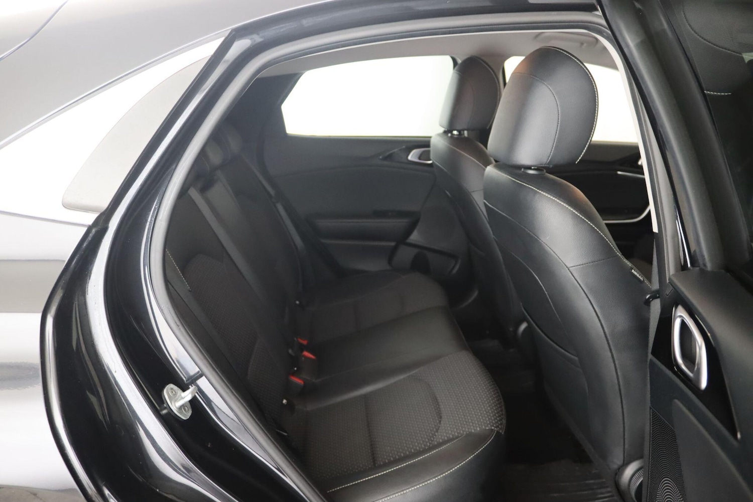 Used Kia XCeed 2020 for sale - 76657069: Photo 15