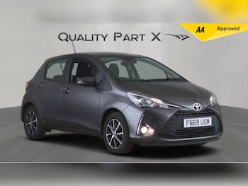 Used Toyota Yaris 2019 for sale - 77977686: Photo