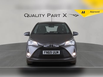 Used Toyota Yaris 2019 for sale - 77977686: Photo