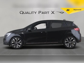 Used Renault Clio 2021 for sale - 77359056: Photo