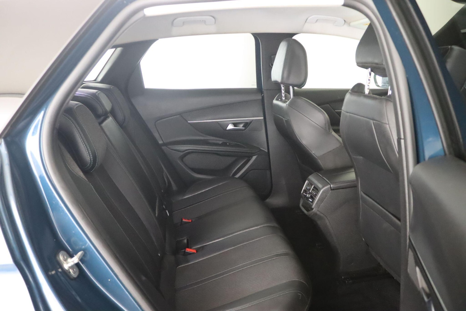 Used Peugeot 3008 2022 for sale - 76270970: Photo 13