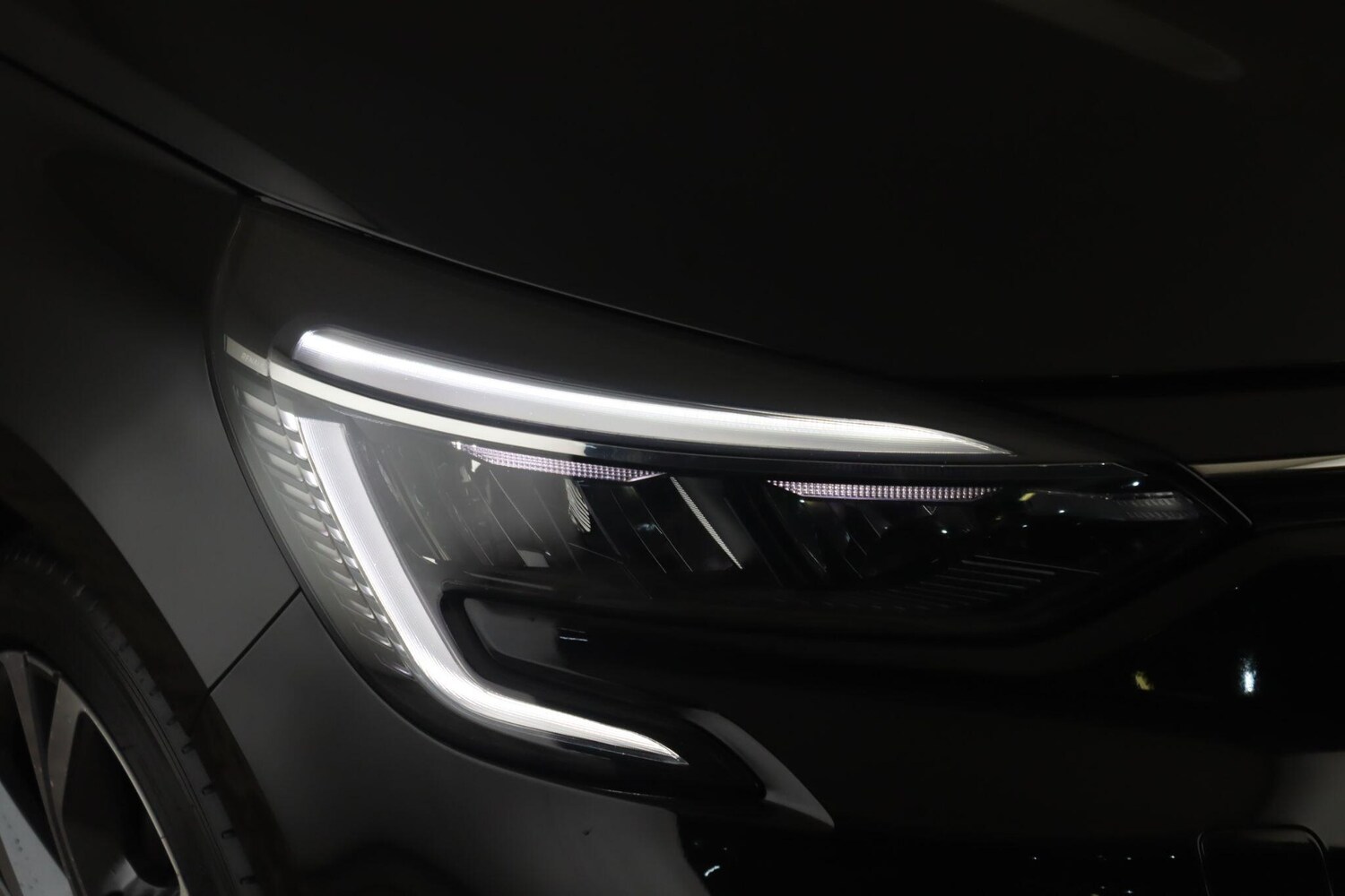 Used Renault Clio 2022 for sale - 76572768: Photo 11