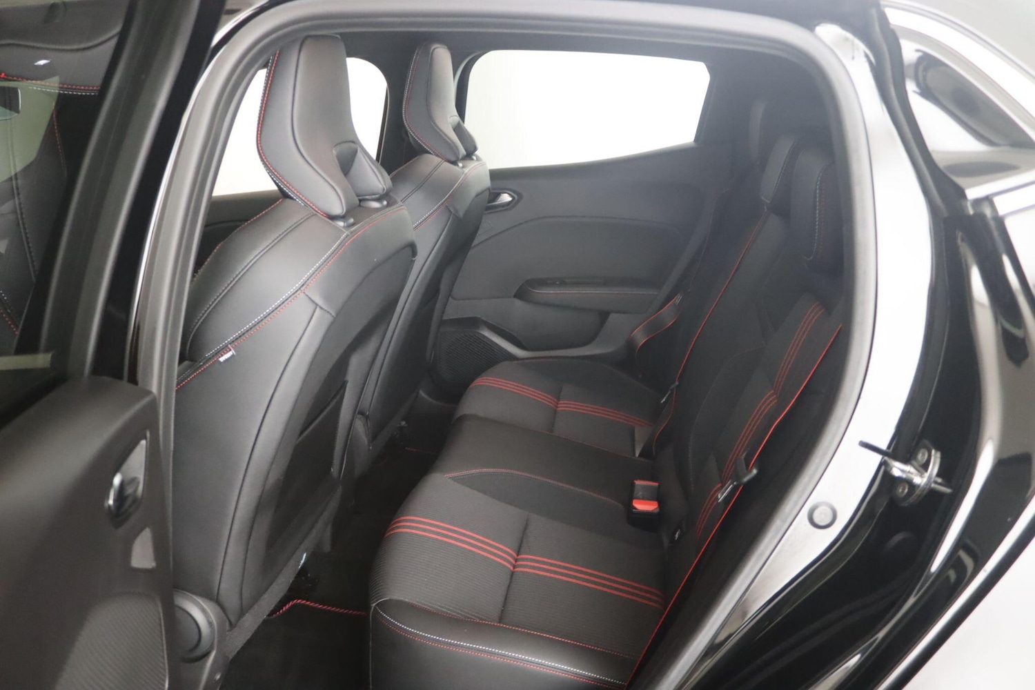 Used Renault Clio 2022 for sale - 76572768: Photo 14